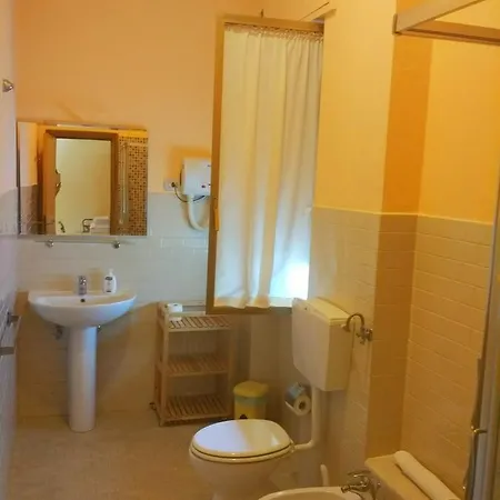 Il Parco Dei Pini Frühstückspension Giulianova