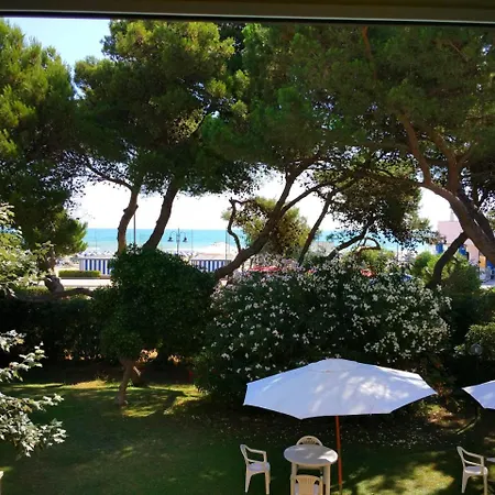 Bed & Breakfast Il Parco Dei Pini 3*