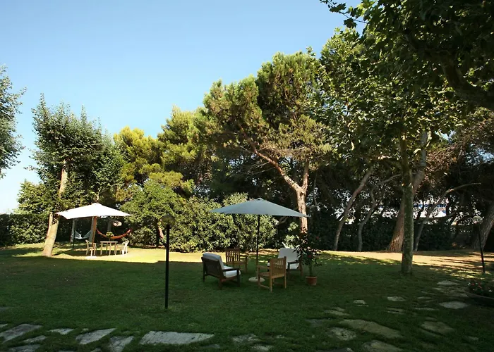 Il Parco Dei Pini B&B