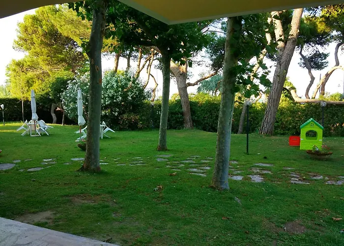 Il Parco Dei Pini B&B