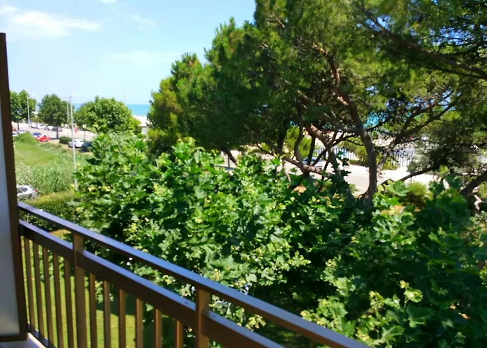 Il Parco Dei Pini Giulianova